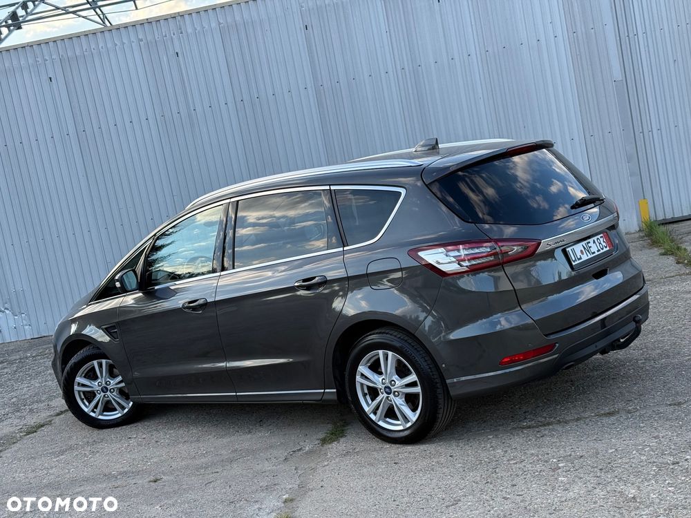 Ford S-Max 2.0 EcoBlue Titanium - 26