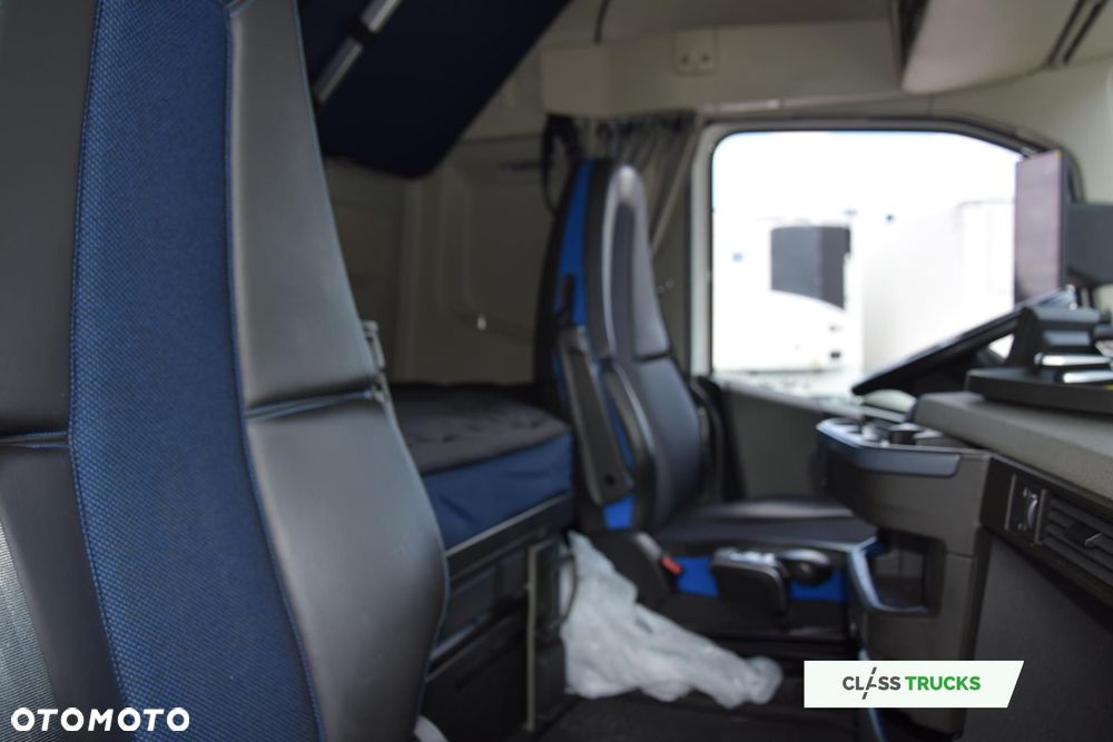Volvo FH 460 AERO Globetrotter XL ACC i-Save I-ParkCool SideSkirts Mirror Cam - 16