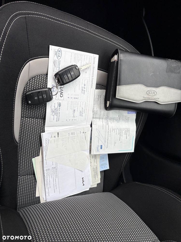 Kia Ceed 1.6 GDI L Business Line - 19