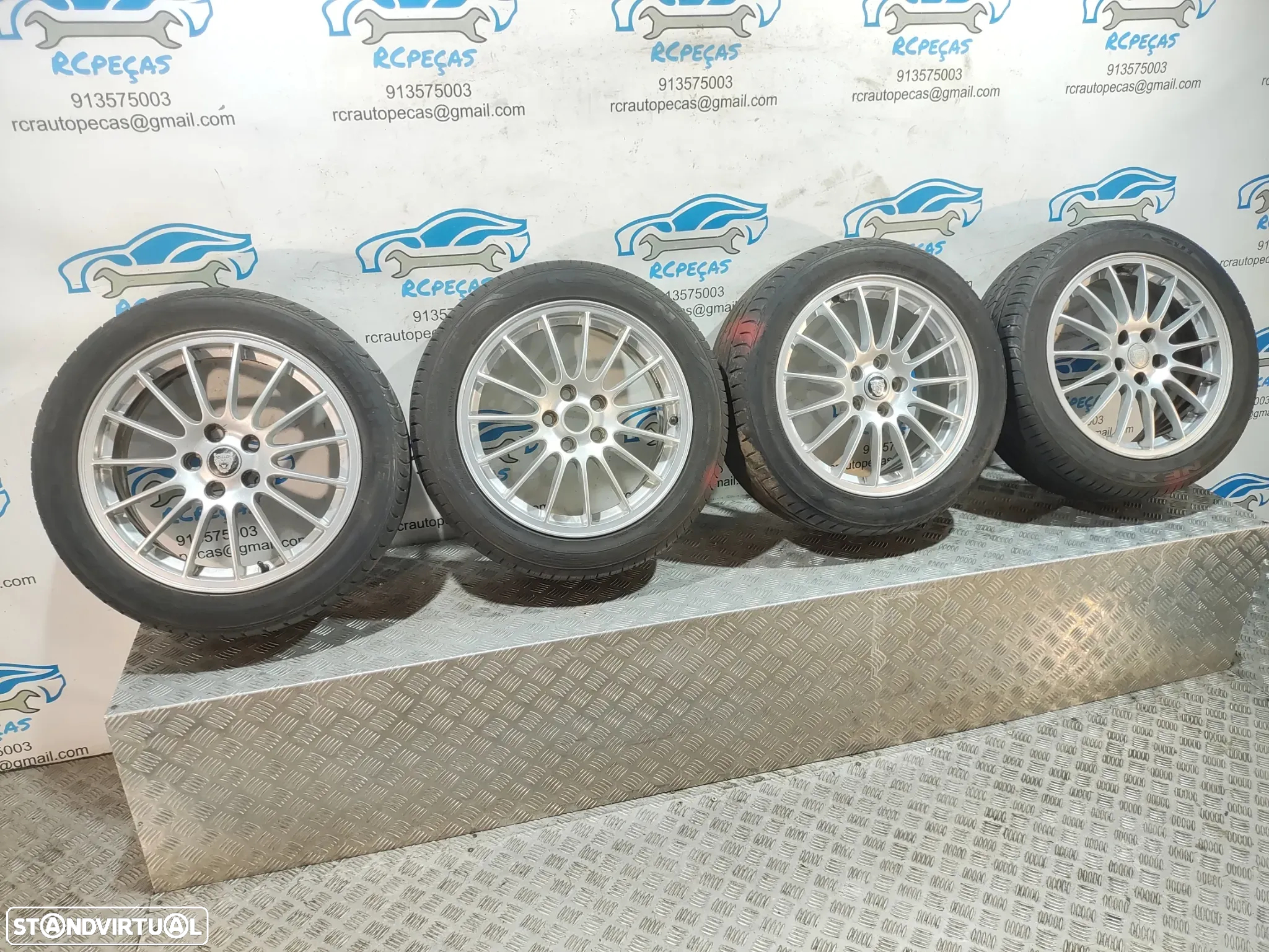 Jantes 17" Jaguar - S-Type MK2 II | X200 - ORIGINAIS - 7.5J | ET60 | 5x108 - 17 Polegadas | 4R83JA | Jante | 5 x 108 | 245 45 17 | Pneus - 10