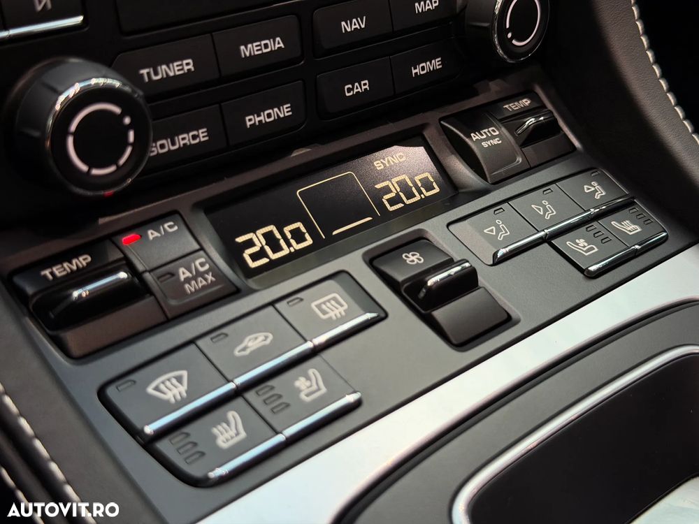 Porsche Boxster 718 PDK - 19
