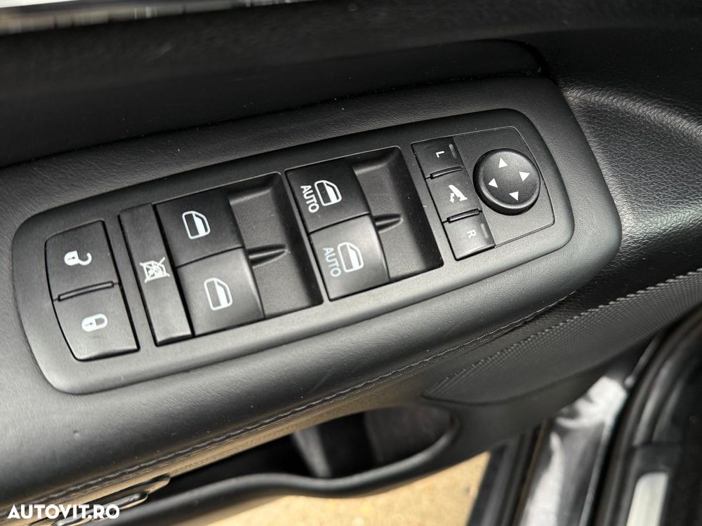 Jeep Grand Cherokee 3.0I CRD Overland - 21