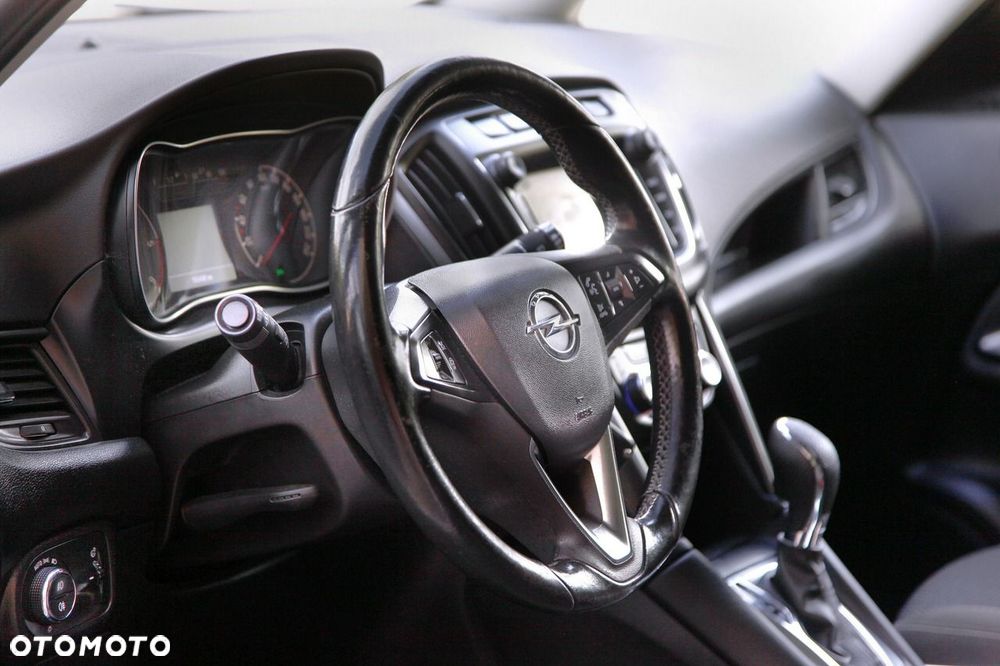 Opel Zafira 2.0 CDTI Plus - 14