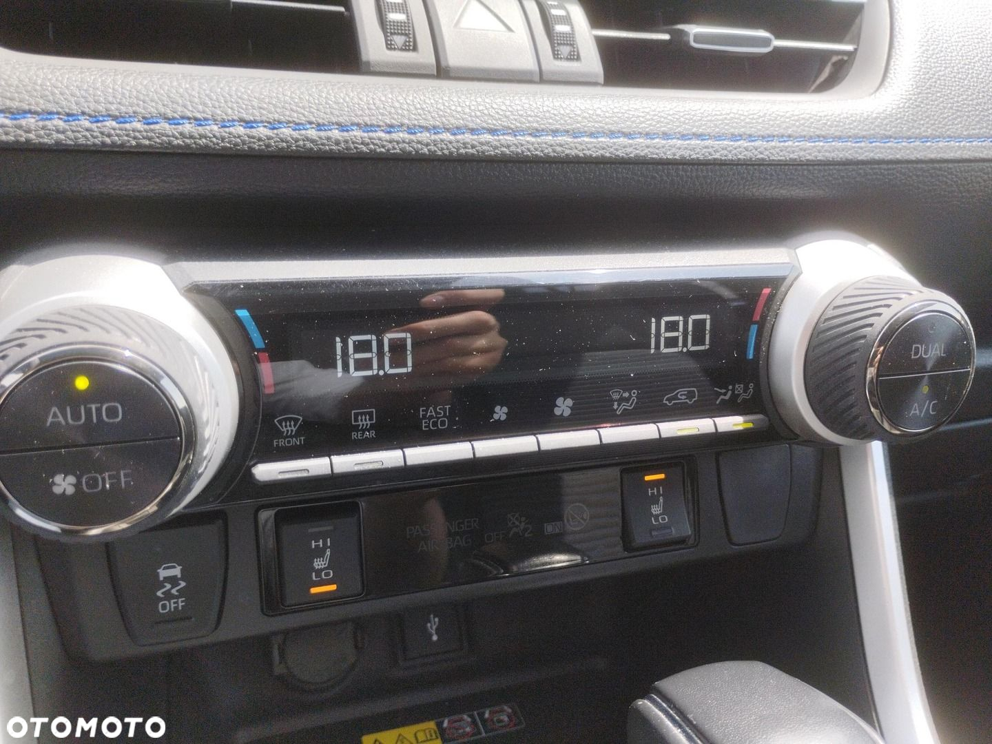 Toyota RAV4 - 19