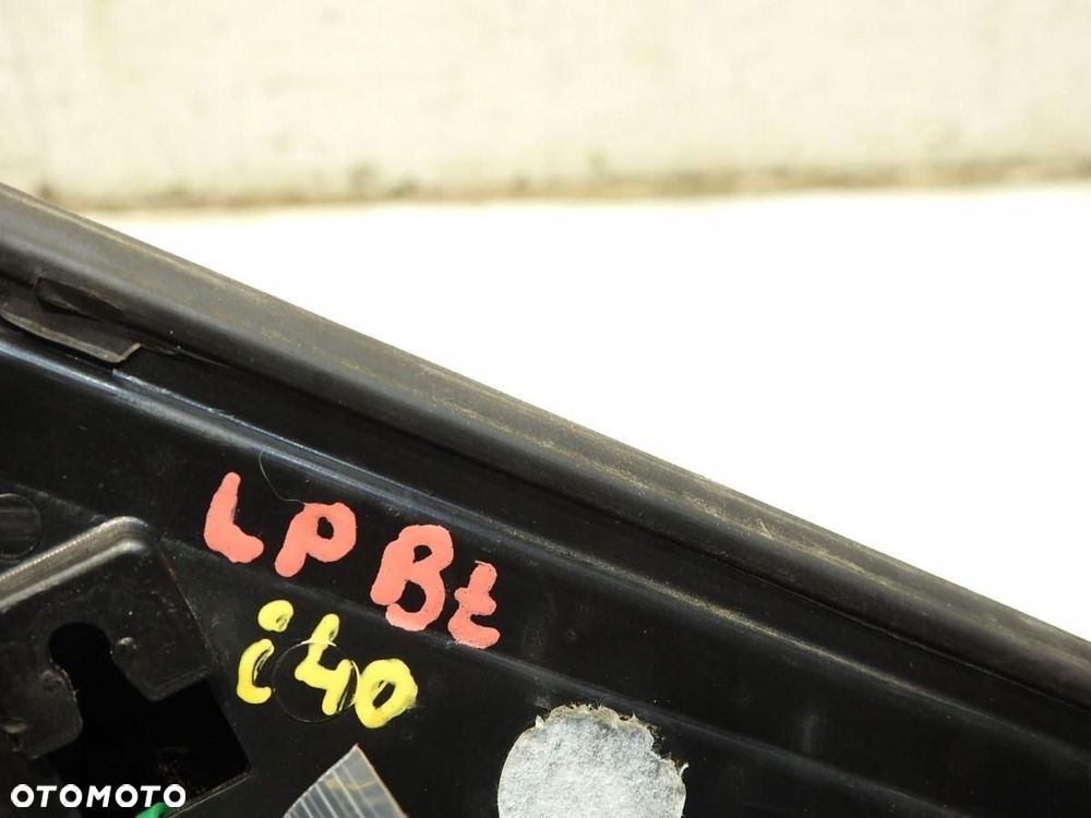 TRÓJKĄT OSŁONA BŁOTNIKA LEWY PRZÓD HYUNDAI I40 861803Z000 - 2