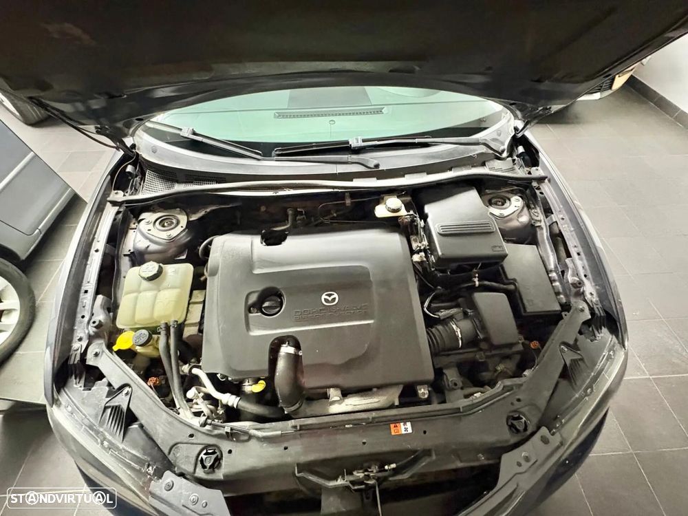 Mazda 3 Sedan MZ-CD 1.6 Exclusive Plus - 27