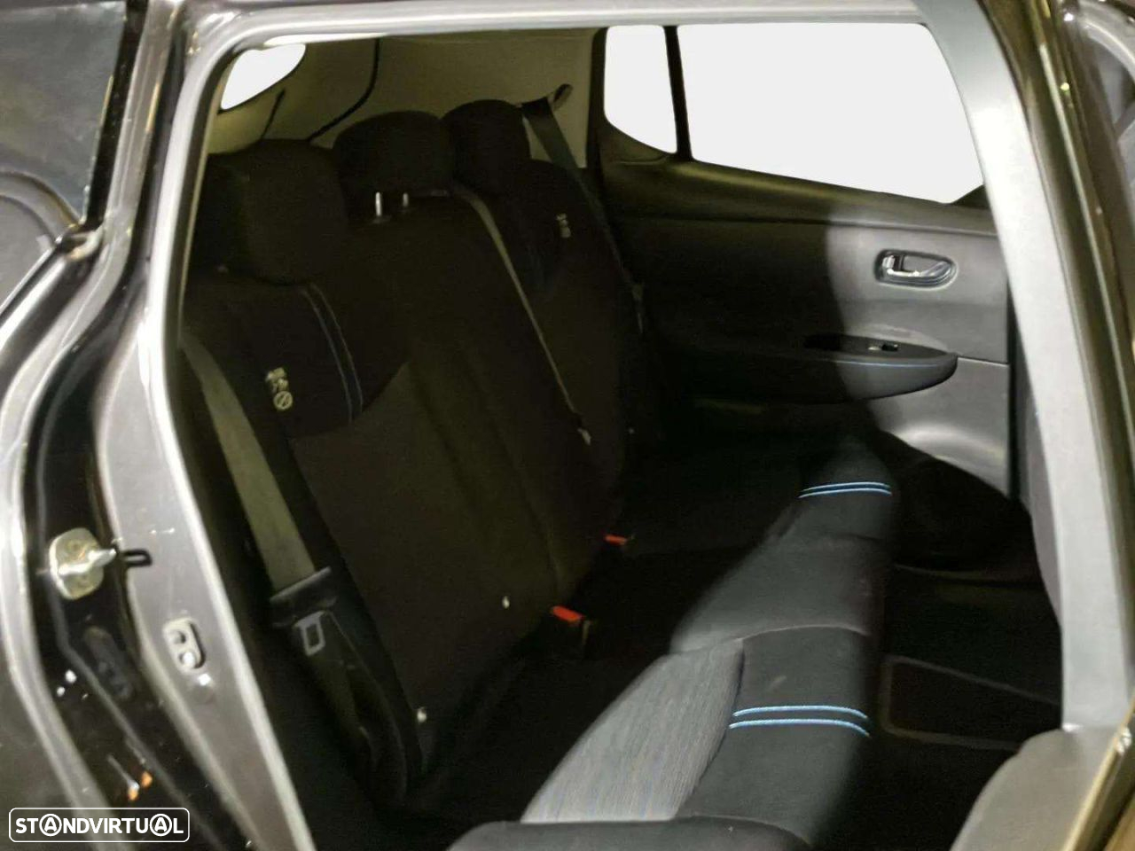 Nissan Leaf N-Connecta - 15