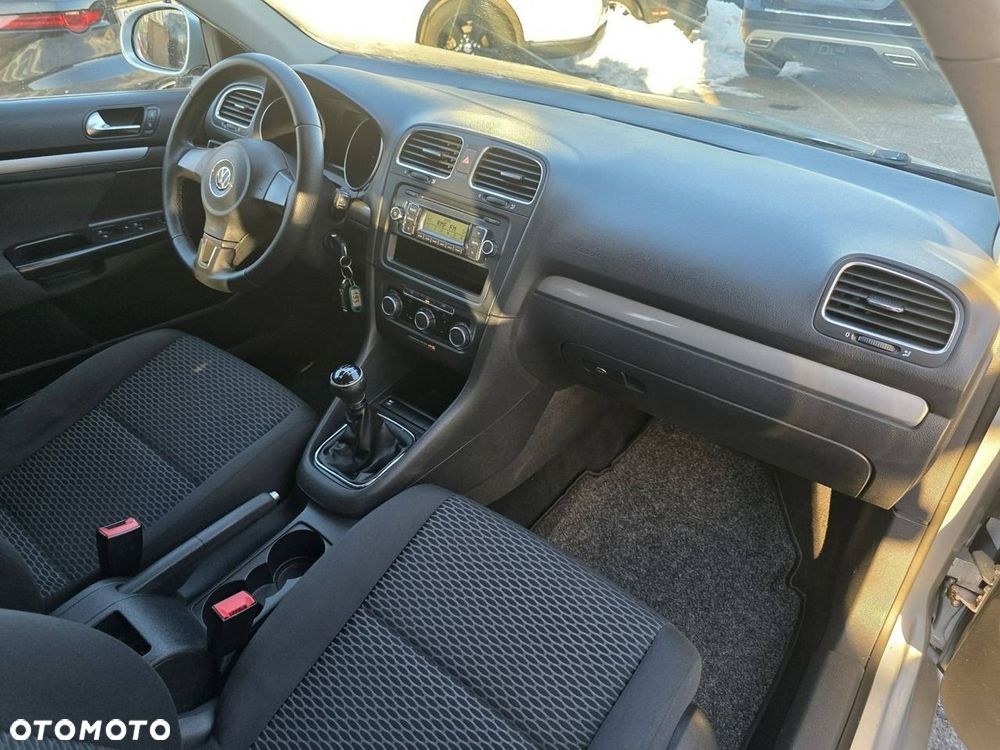 Volkswagen Golf 1.6 TDI DPF Comfortline - 20