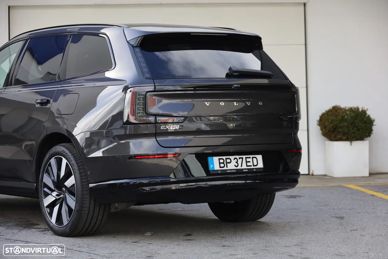 Volvo EX90 111 kWh Twin Motor Ultra - 48