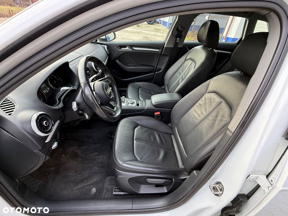 Audi A3 Sportback 1.6 TDI (clean diesel) S tronic Attraction - 21