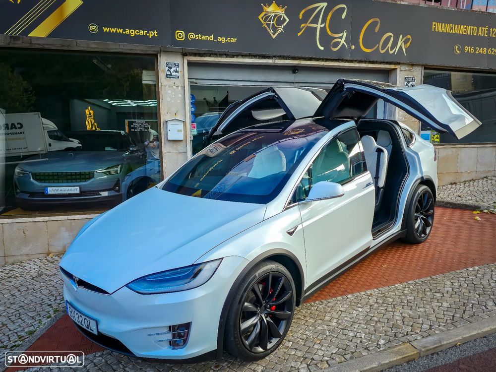 Tesla Model X Performance - 2