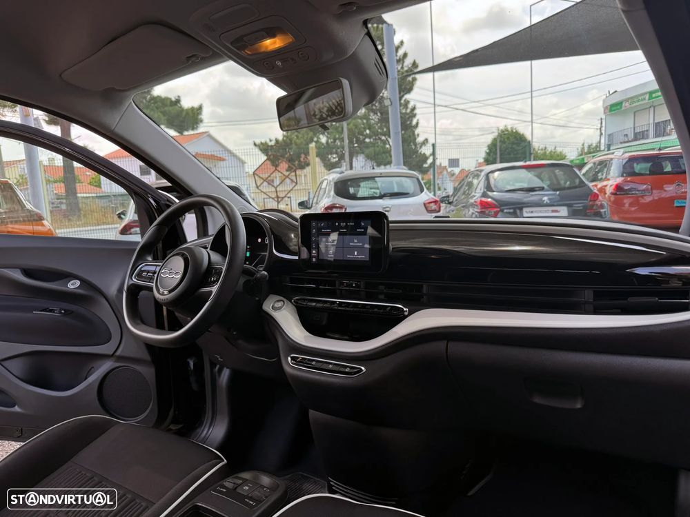 Fiat 500e Action - 3