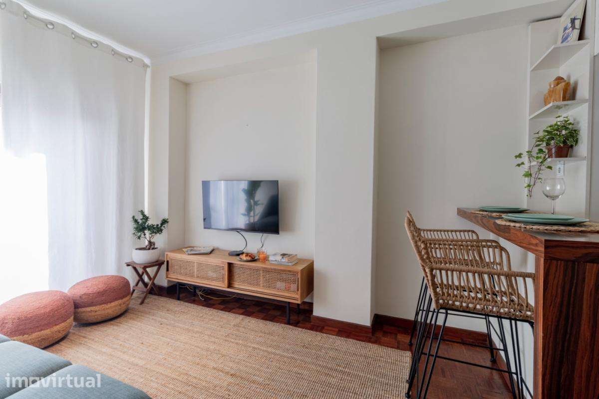 Apartamento com 1 quartos - localizado em Santo Ildefonso Porto - Grande imagem: 3/9