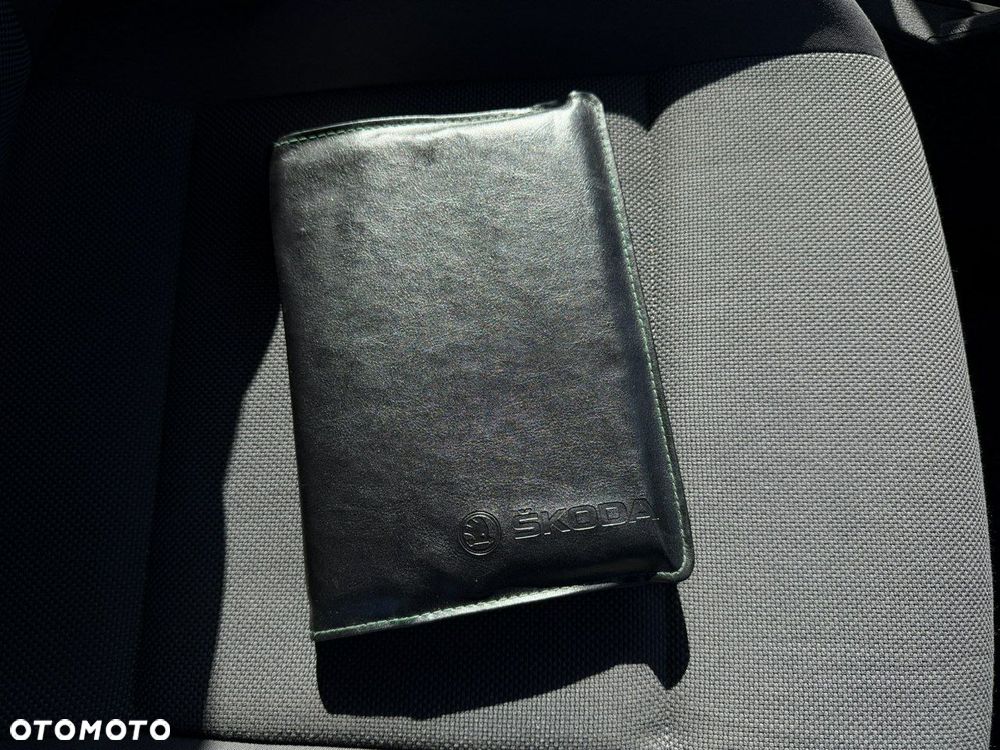 Volkswagen Caddy Trendline 4Motion - 28