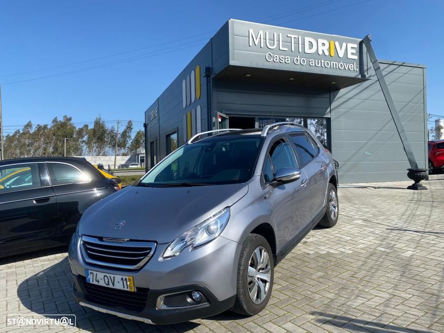 Peugeot 2008 1.2 VTi Active - 1