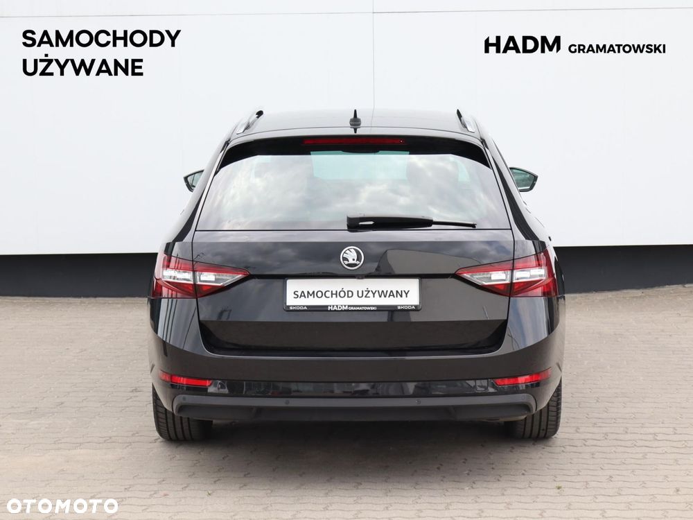 Skoda Superb - 24