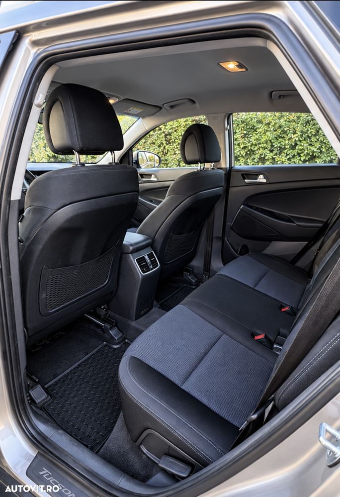 Hyundai Tucson - 2