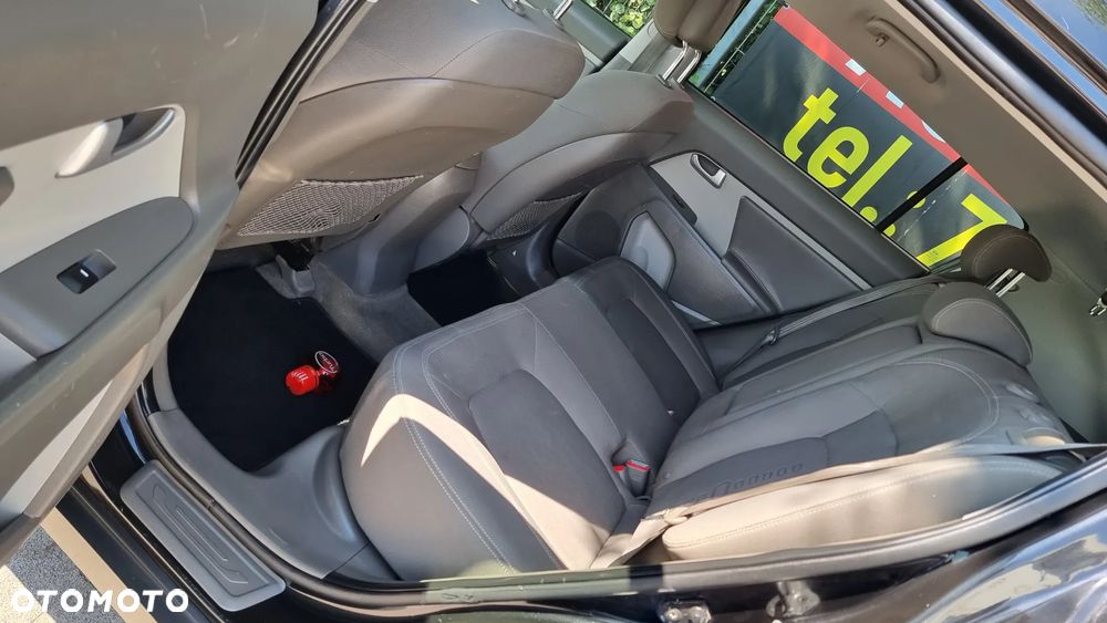 Kia Sportage 1.7 CRDI L 2WD - 12