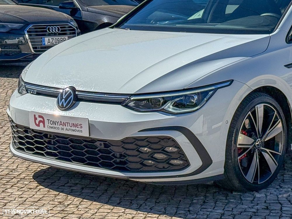 VW Golf 2.0 TDI GTD DSG - 5