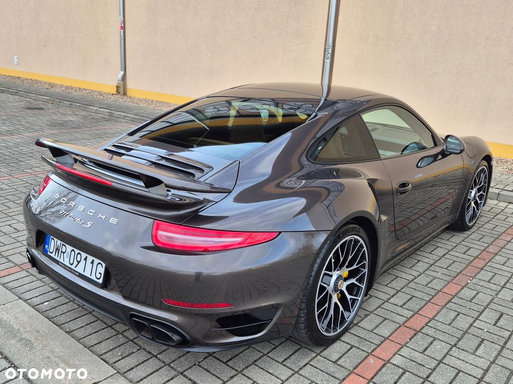 Porsche 911 Turbo S - 26