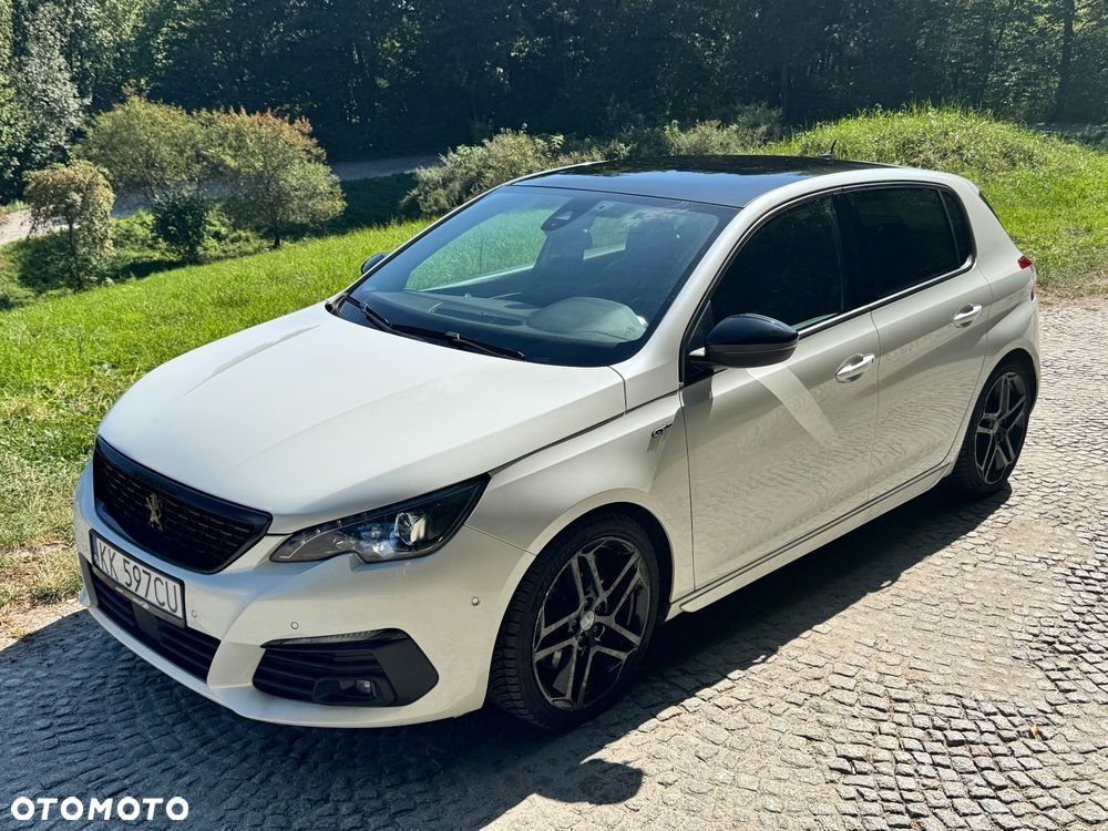 Peugeot 308 - 8