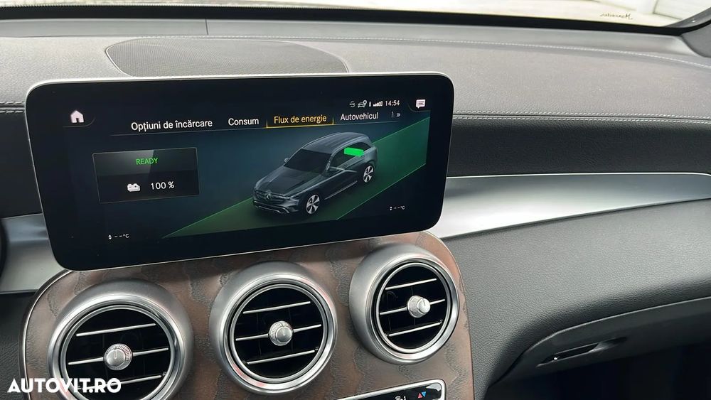 Mercedes-Benz GLC 300 4Matic 9G-TRONIC Exclusive - 5