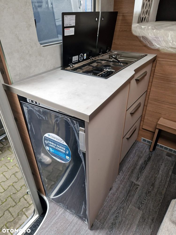 KNAUS TOURER VAN 500 MQ SMC EDITION 20 JAHRE 2 ŁÓŻKA FV23% HAK - 38