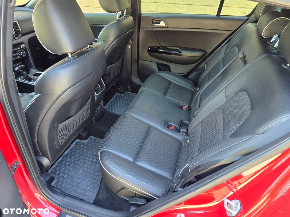 Kia Sportage 2,0 CRDI AWD GT Line - 25