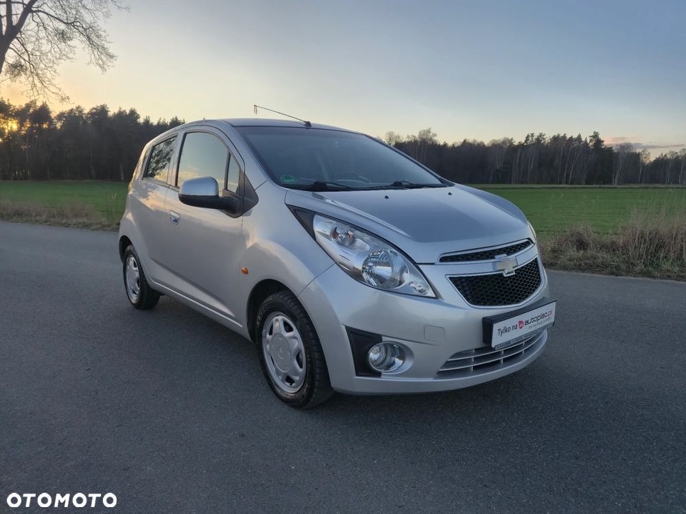 Chevrolet Spark 1.0 LS - 12