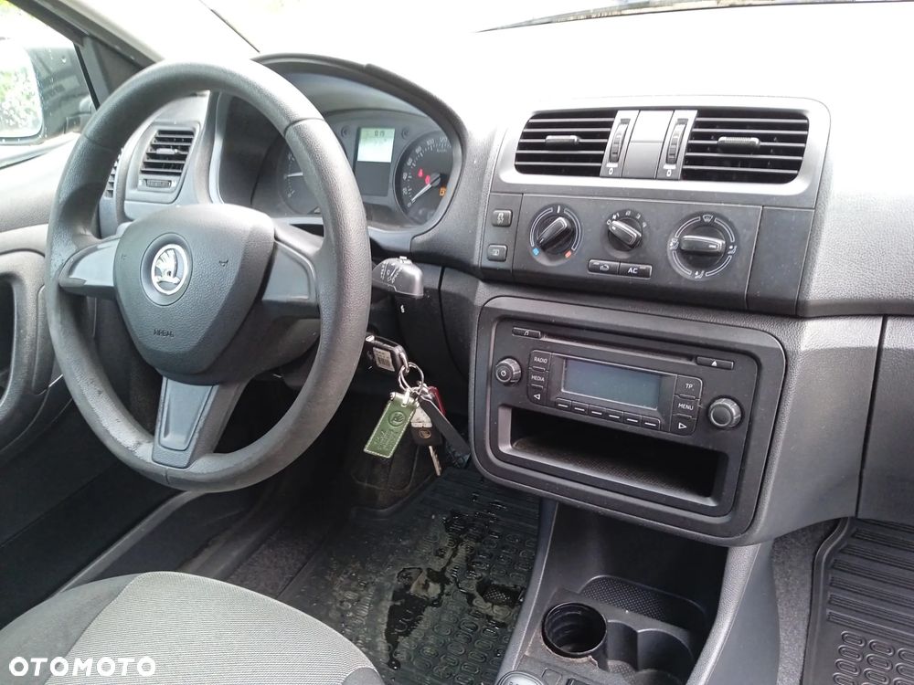 Škoda Fabia - 8