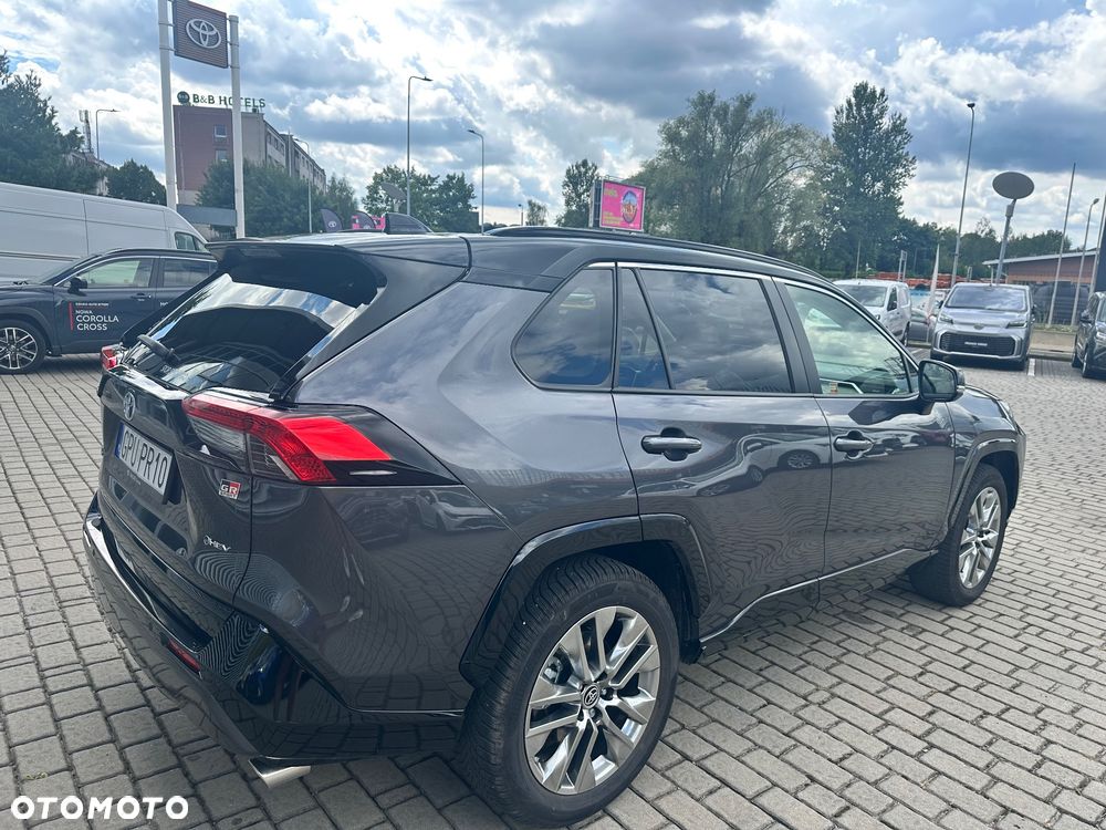 Toyota RAV4 - 3
