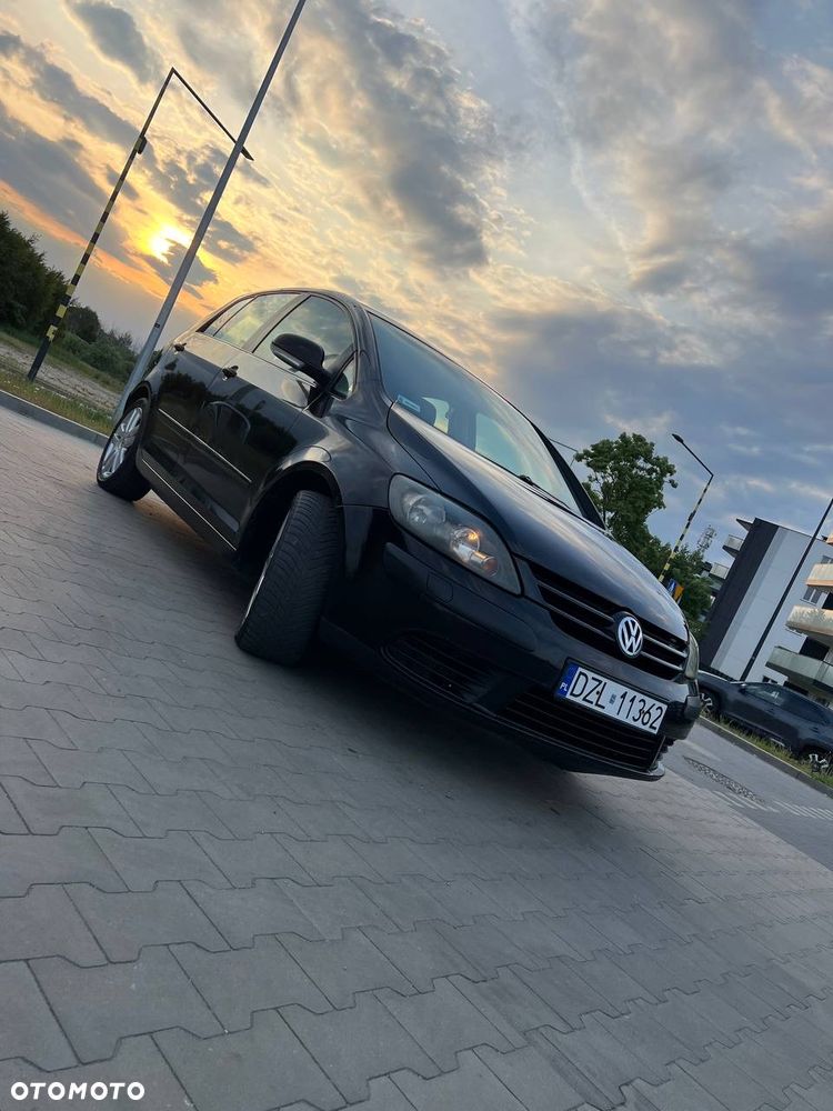Volkswagen Golf - 31