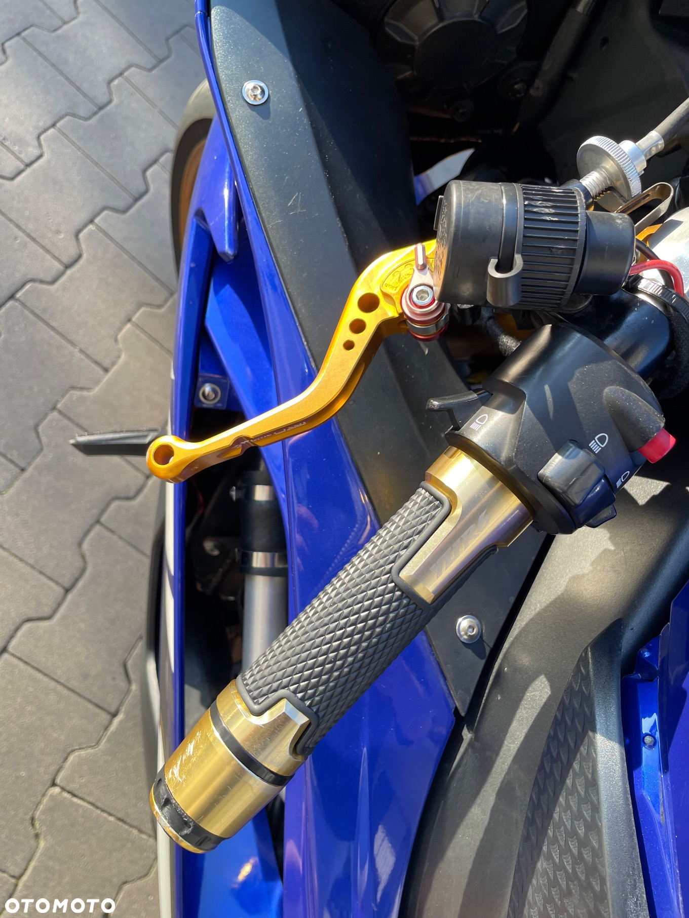 Yamaha R6 - 22
