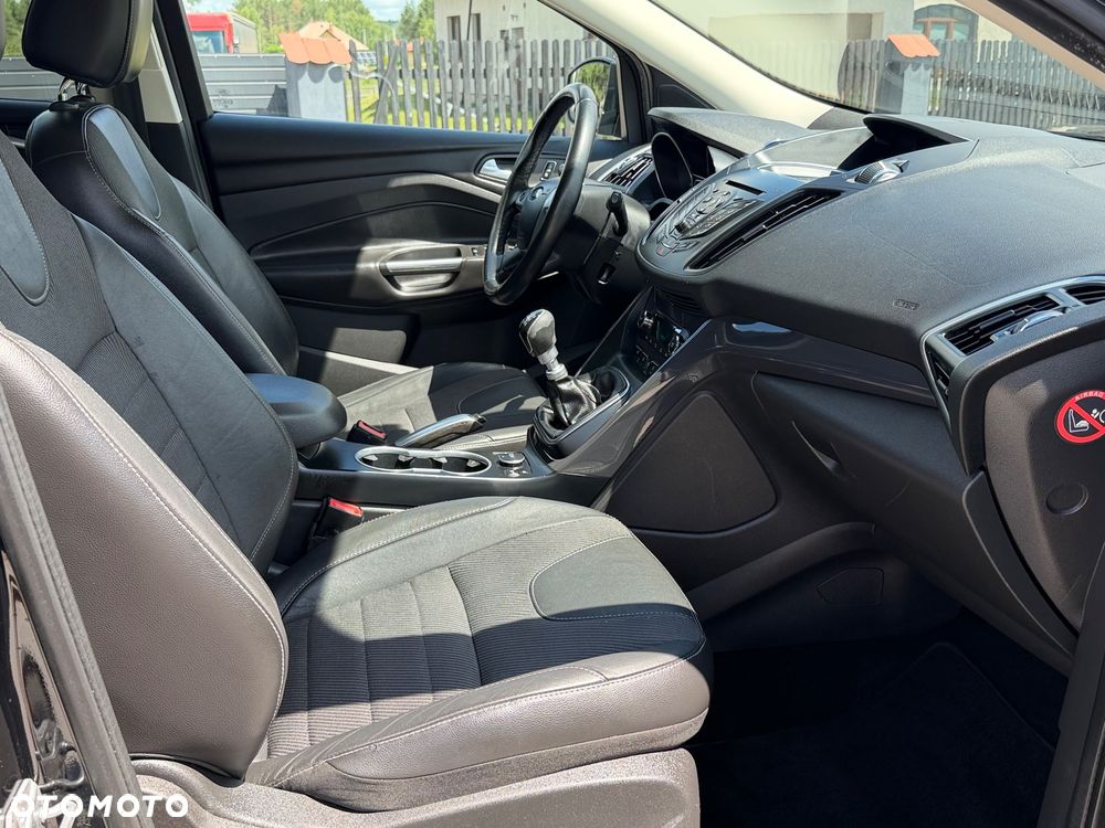 Ford Kuga 2.0 TDCi 4WD Titanium Plus - 21