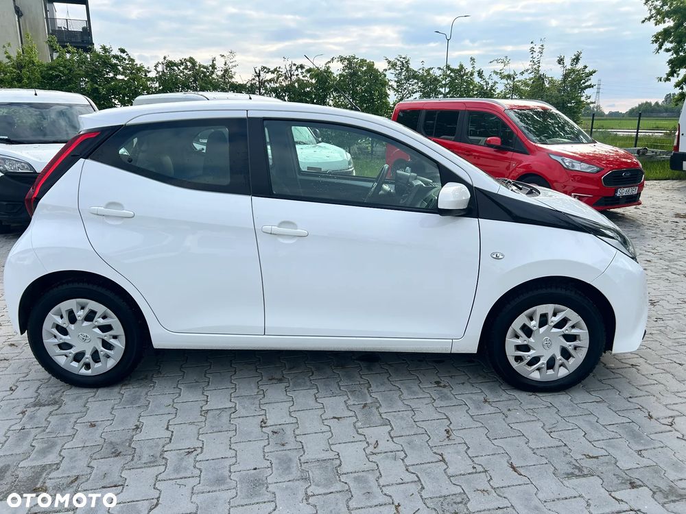 Toyota Aygo 1.0 VVT-i Color Edition - 4