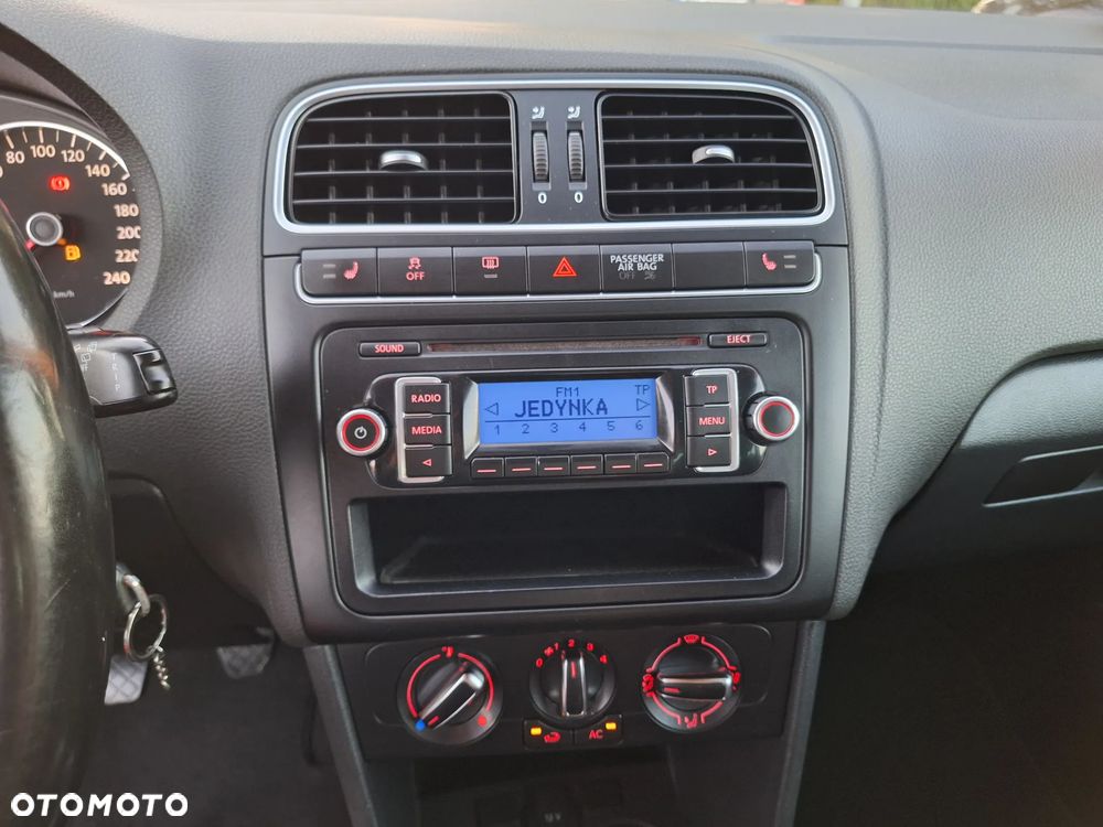Volkswagen Polo 1.2 Comfortline - 17