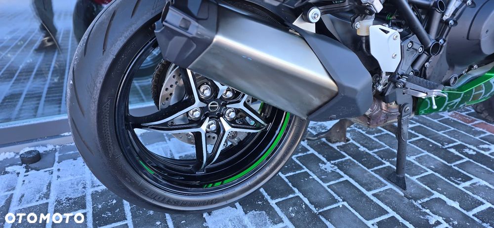 Kawasaki Ninja H2 SX - 15