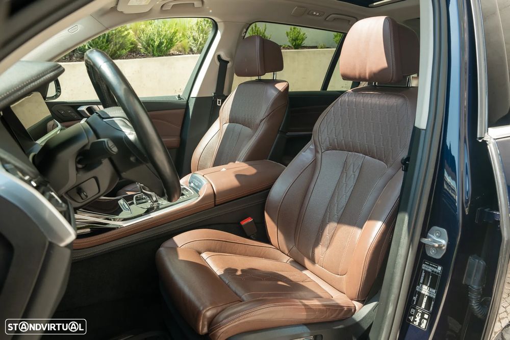BMW X7 xDrive30d - 7