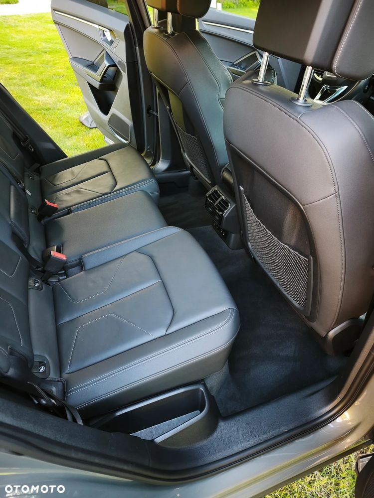 Audi Q3 - 18