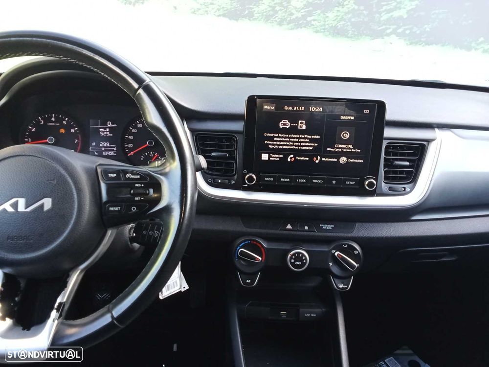 Kia Stonic 1.2 MPi Dynamic - 15