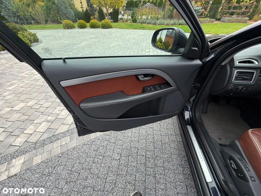 Volvo V70 D4 Summum - 29