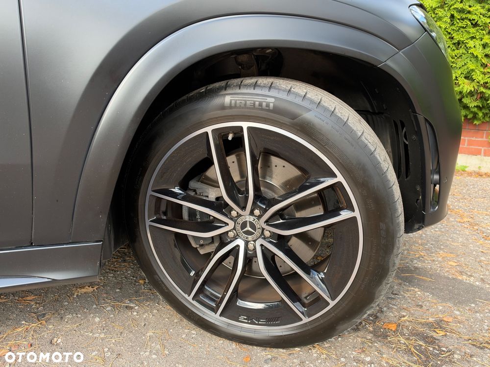 Mercedes-Benz GLE - 23