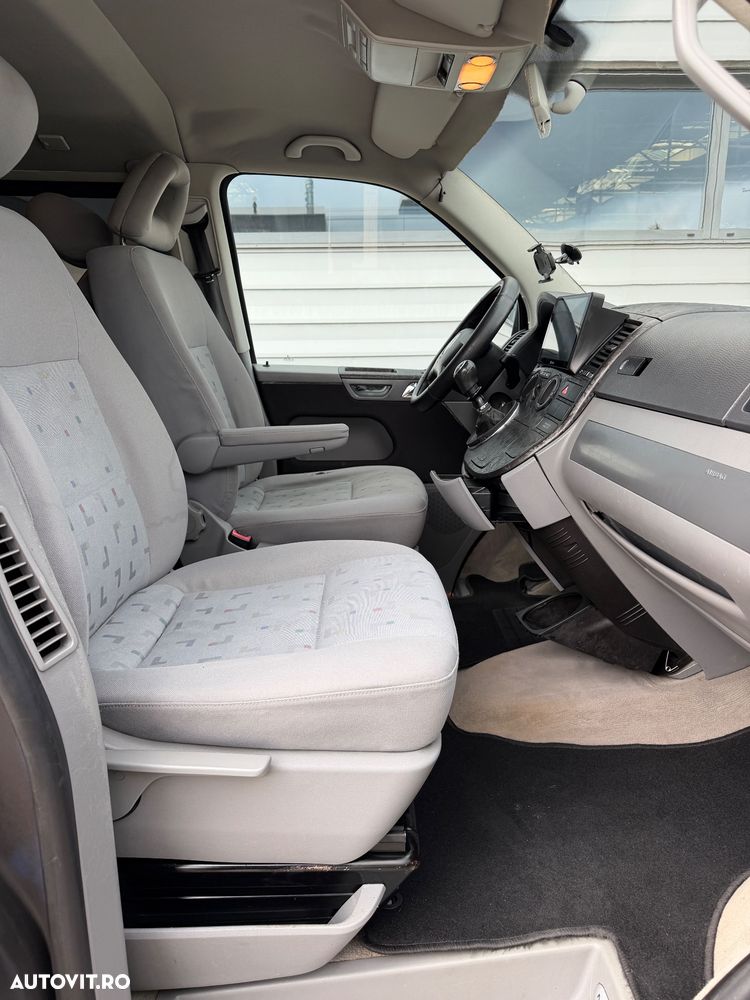 Volkswagen Multivan - 6