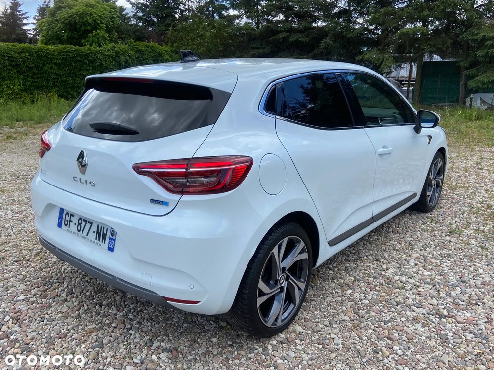 Renault Clio E-TECH 140 R.S LINE - 23