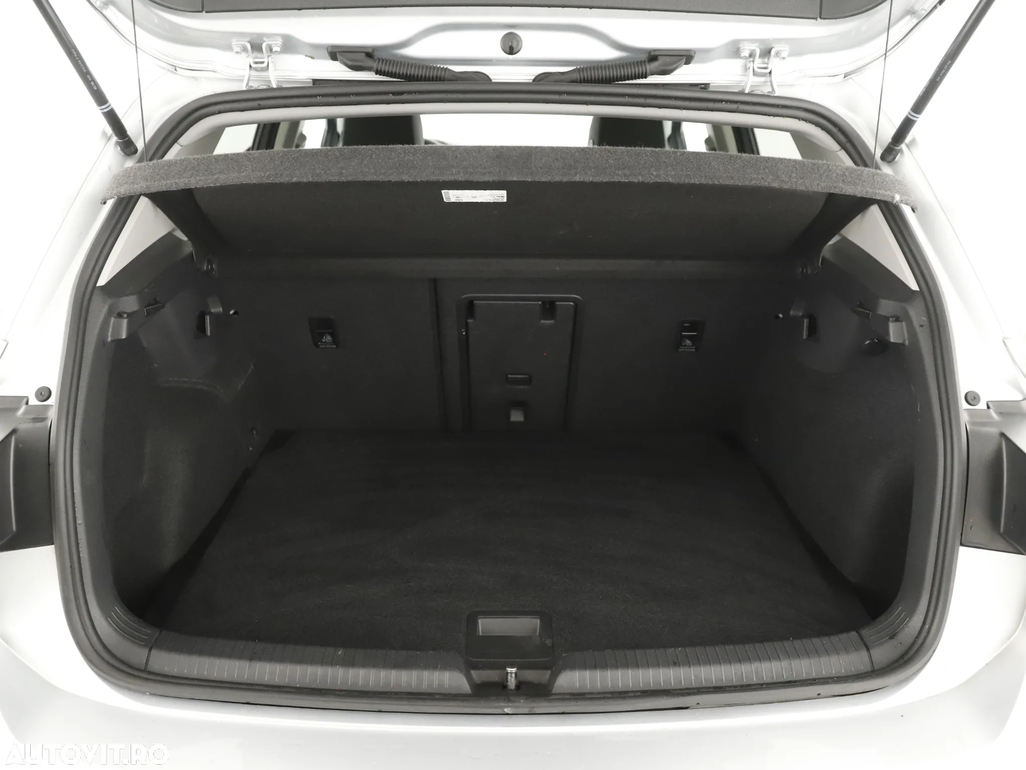 Volkswagen Golf 2.0 TDI DSG Life - 26