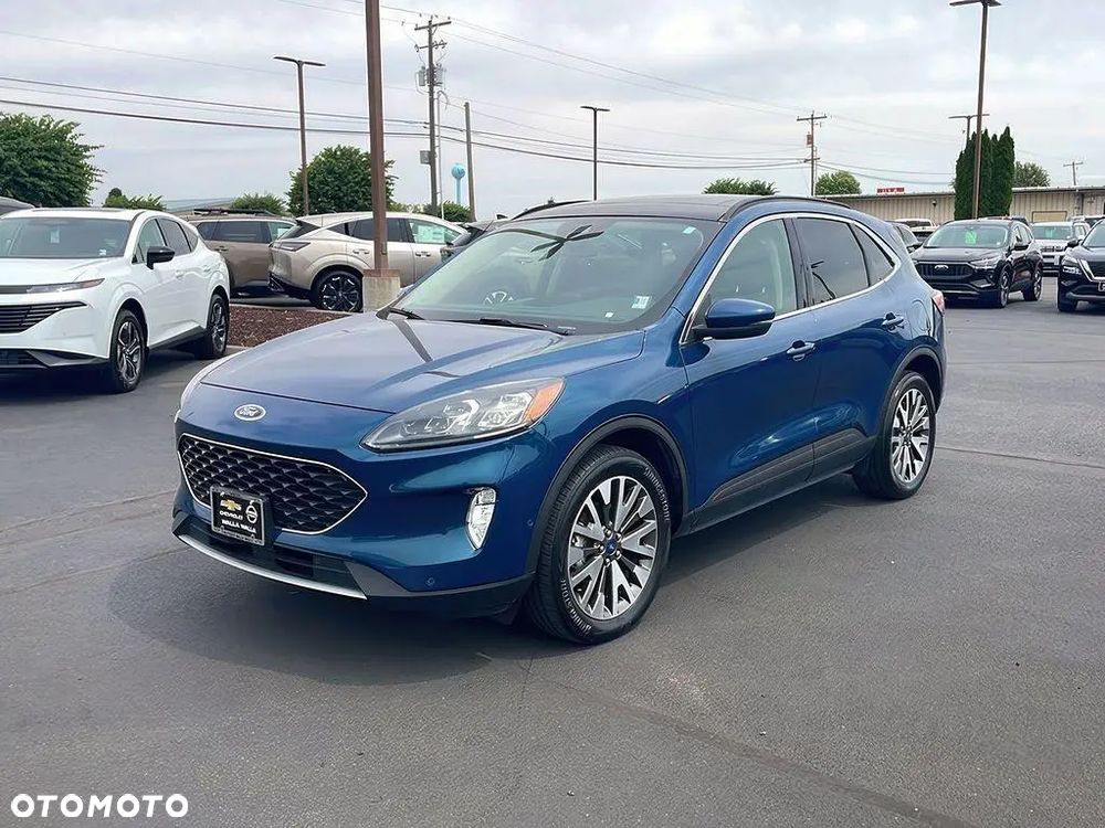 Ford Escape 2.0 EcoBoost AWD Titanium - 3