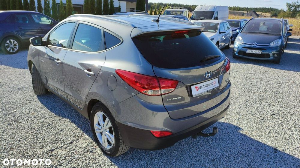 Hyundai ix35 - 12