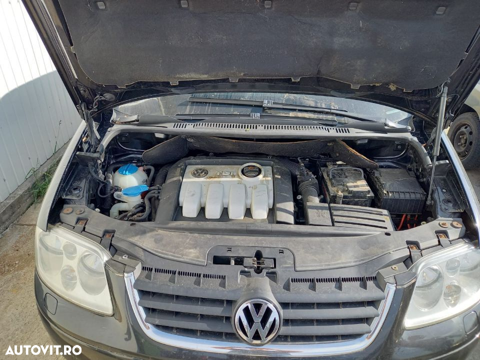 Dezmembrari Volkswagen touran 1.9 TDi DSG - 12