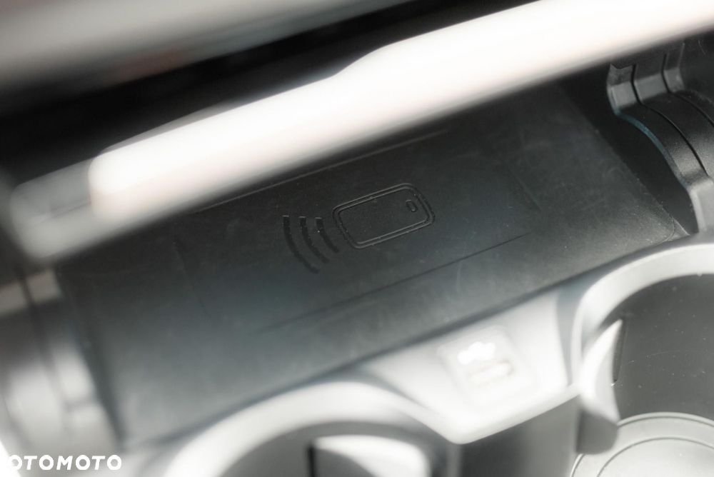 BMW Seria 2 230i - 25