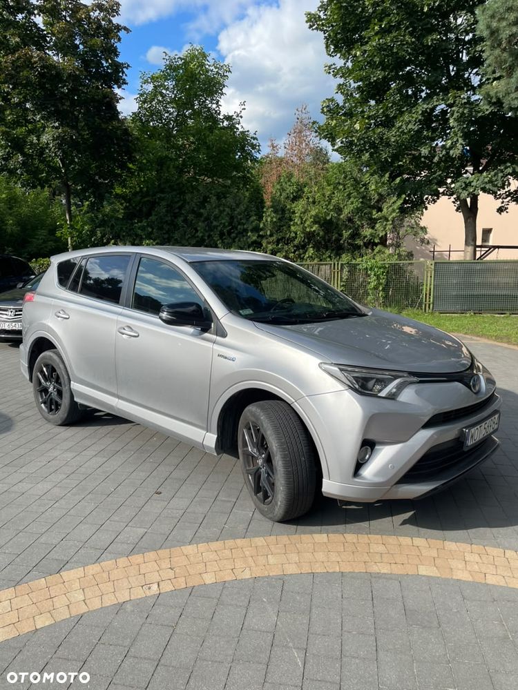 Toyota RAV4 Hybrid Selection 4x2 - 6